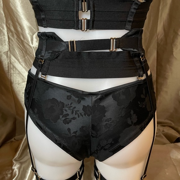 Honey Birdette Miss V Black 3 PC Set - Picture 3 of 12